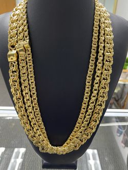 Gold filled Chino Links