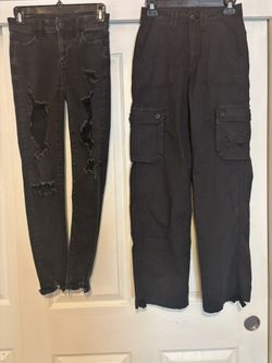 Ladies American Eagle Jeans And Cargo Pants 
