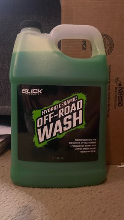Slick Products Total Off-Road Wash Super Concentrate – Thick Foaming Car Wash Soap with Hybrid-Ceramic Formula