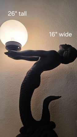 Vintage 1970s Art Deco revival mermaid table lamp