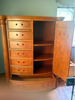 Armoire