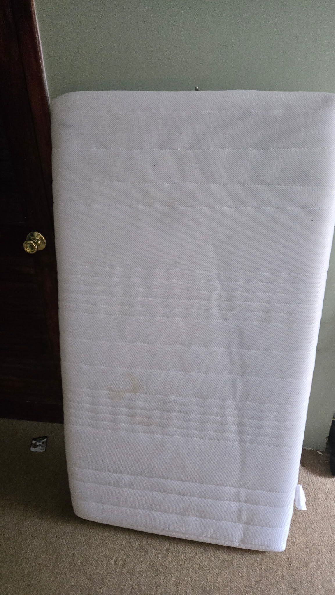 Baby/toddler crib mattress