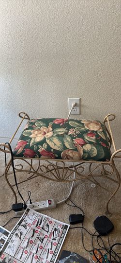 Vanity Chair