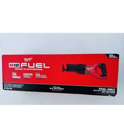 Milwaukee 2722-20 M18 FUEL SUPER SAWZALL Reciprocating Saw (TOOL ONLY), New