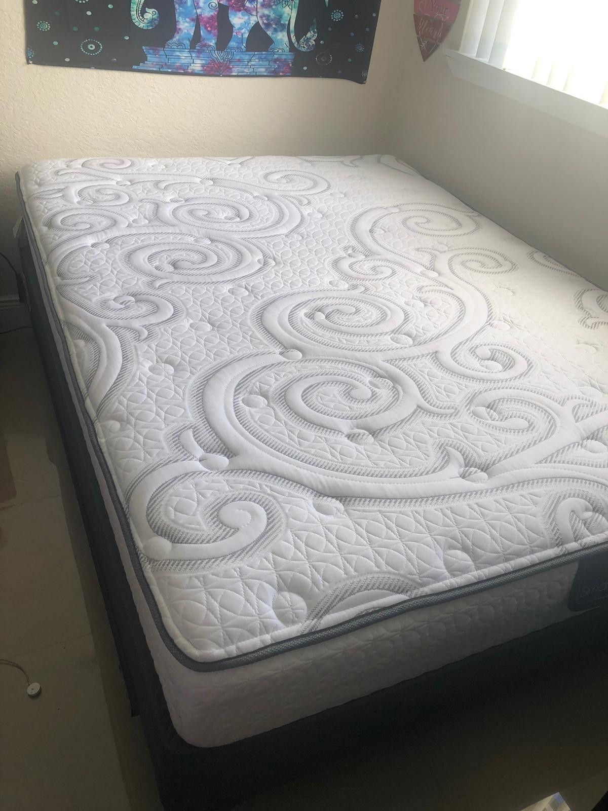 Mattress Used like new, Queen size