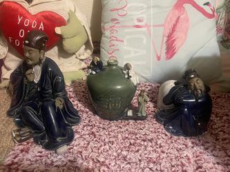 Vintage Chinese Shiwan Mudman Ceramic Figurine Set