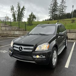 Mercedes Benz Gl (contact info removed)