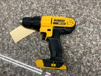 Dewalt 20v 1/2” cordless drill/driver