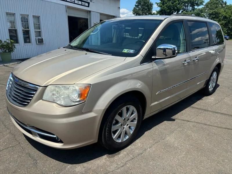 2012 Chrysler Town & Country