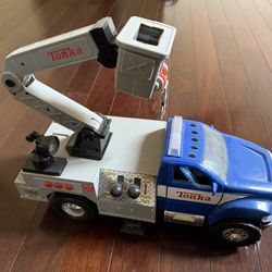 Tonka Cherry Picker Truck Battery Powered