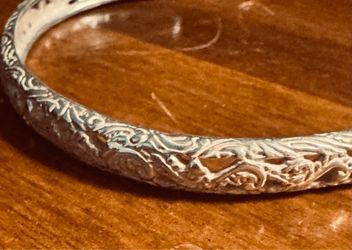 Vintage Charismatic sterling silver .925 Cuff Bracelet by Southwestern artisan Carolyn Pollack