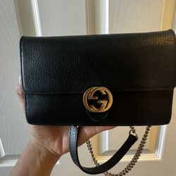Gucci Interlocking GG Clutch Long Wallet Cross Bag 