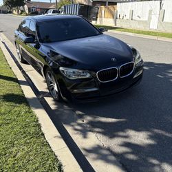 PARTING OUT BMW 750li Parts F01 F02 Partout 740i 