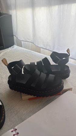 Dr Martens blaire Hidro sandals