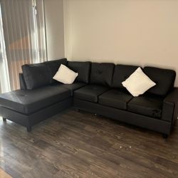 Sectional Black 