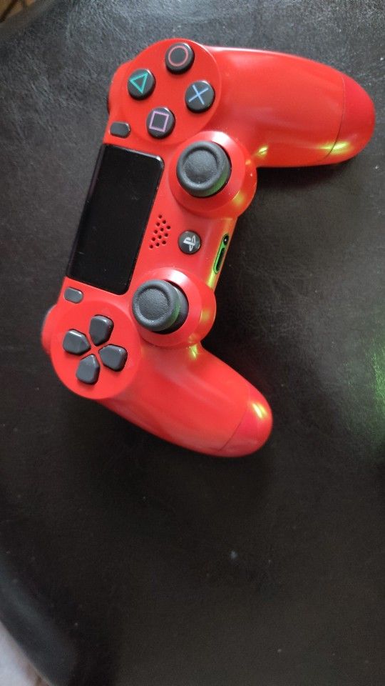 PS4 Controller