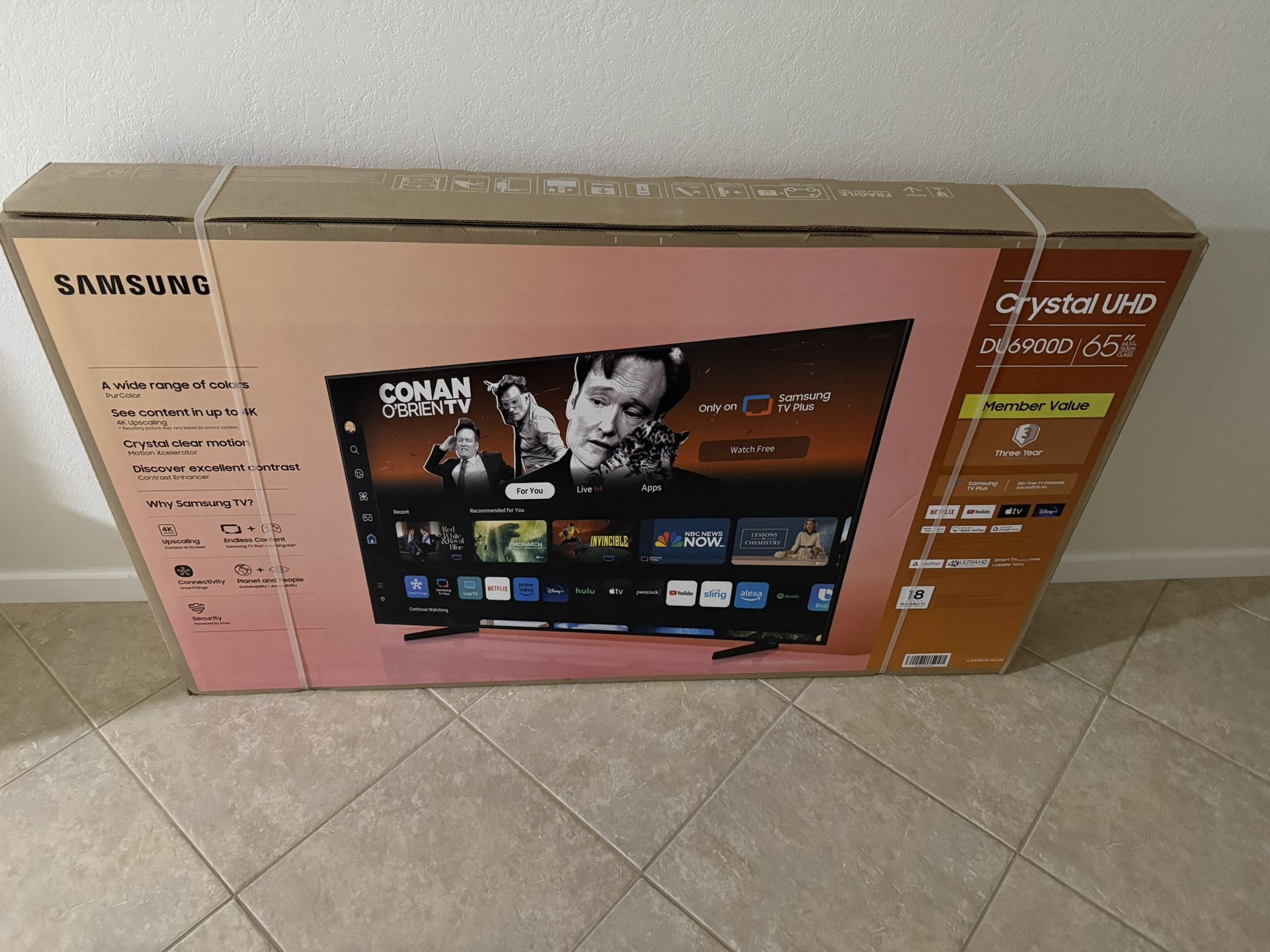 New Samsung DU6900D 65" 4K Smart TV