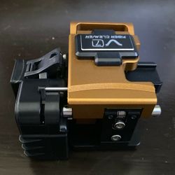 V7+ Cleaver 