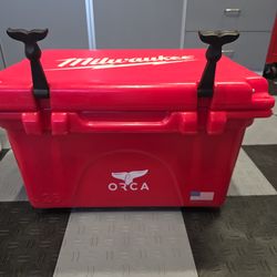 Orca Milwaukee 26 cooler
