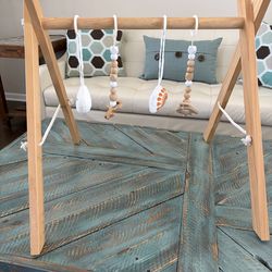 Wooden Baby Play Gym, Baby Activity Gym by Comfy Cubs - Natural Wood. Gently used, like new