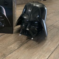 Darth Vader helmet The Dark Series