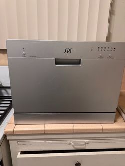 SPT Countertop Dishwasher