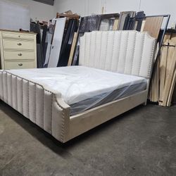 King Bed And Mattress 