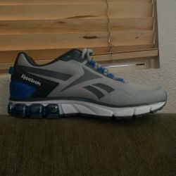 New Reebok Shoes With Box 