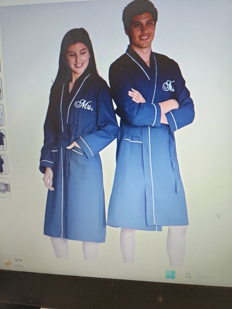 AW Bridal His And Hers Robe Giftset