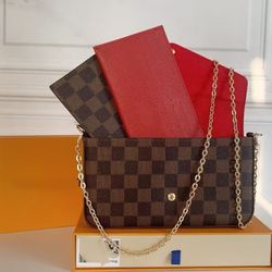 wallet and card bag