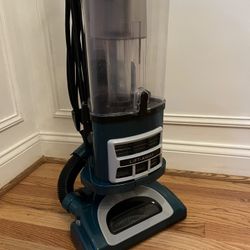 Shark Lift away , Vacuum And Other Vacuum, Vacuums And Carpet Cleaners. All 4 For 95 