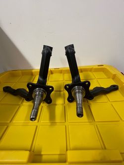 Fomoco ‘67 Front Spindles