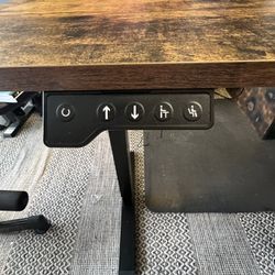 Amazing Office Desk & Chair 