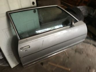 1982-1986 Monte Carlo 2 doors and windshield