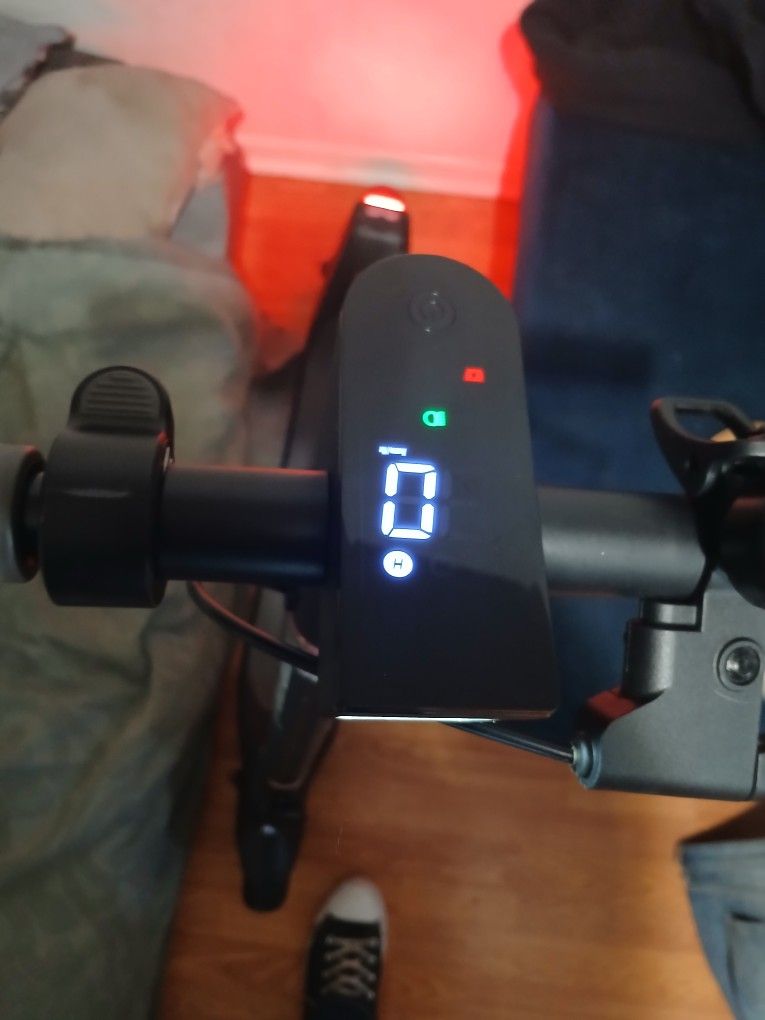 4 Phantom Electric Scooter