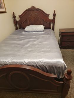 Dark wood bedroom set