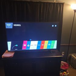 4K UHD Smart LED TV - 55" Class (54.6" Diag)