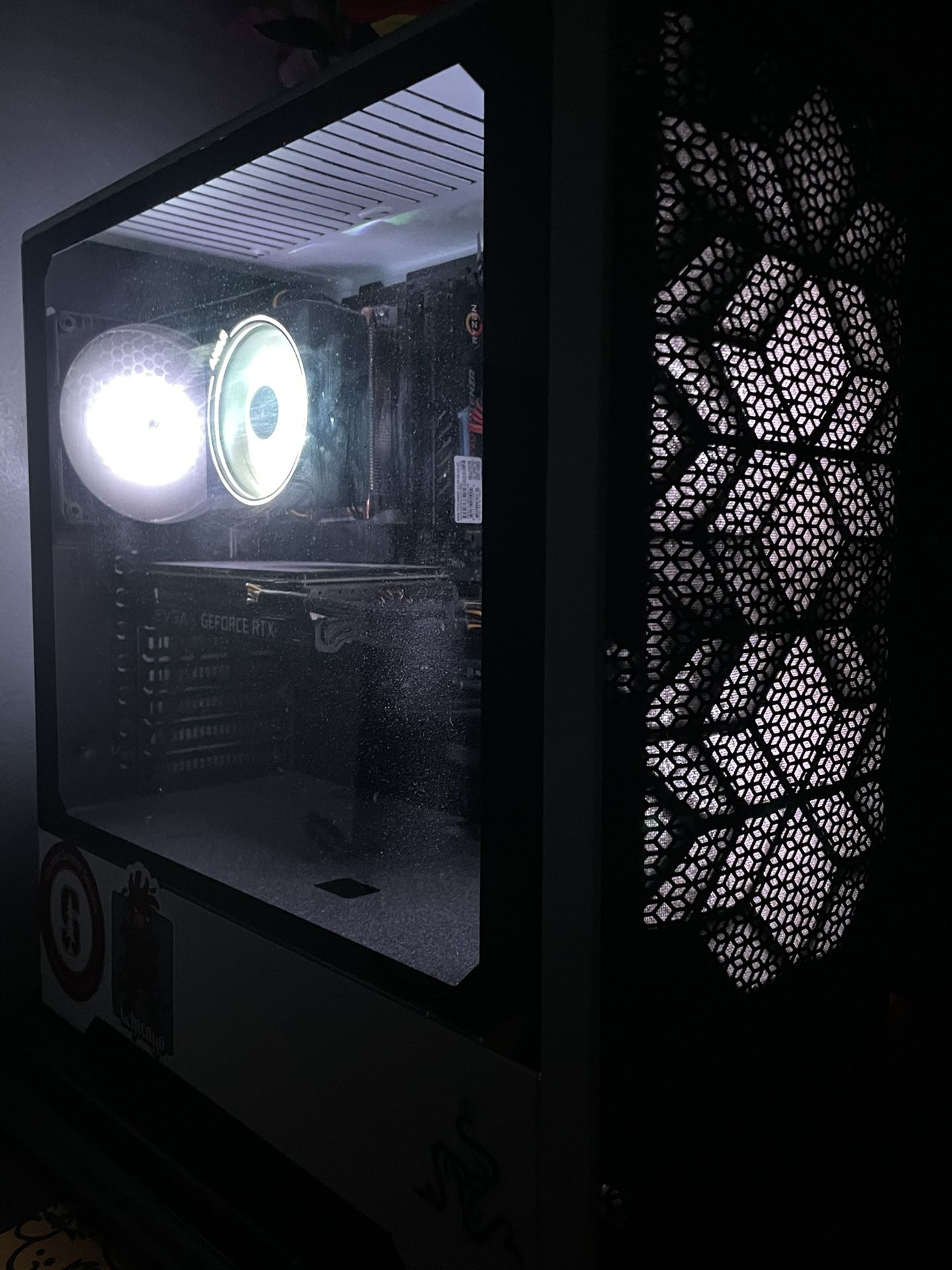 Skytech Gaming PC RTX 3060TI 5600x 16gb Ram