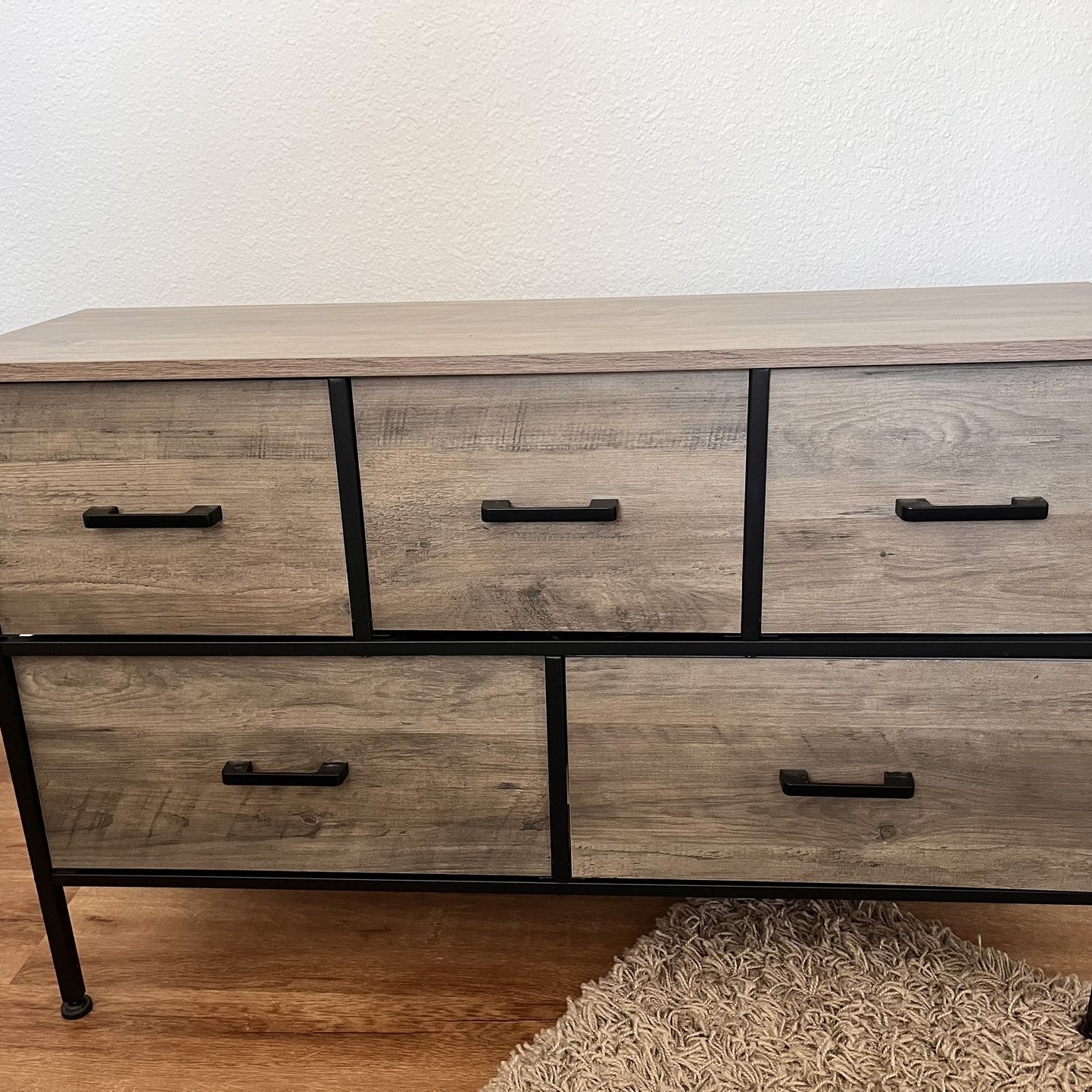 Rubbermaid 4 Drawer Storage Unit Dresser for Sale in Wareham, MA - OfferUp