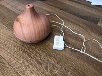 Wood-grain essential oil diffuser ( essential oil included