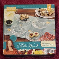 The Pioneer Woman Set Of 4 CASSIE Embossed 6.35” Appetizer Plates NEW in Box! 