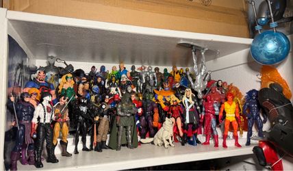 Large Marvel Action Figure Collection Lot