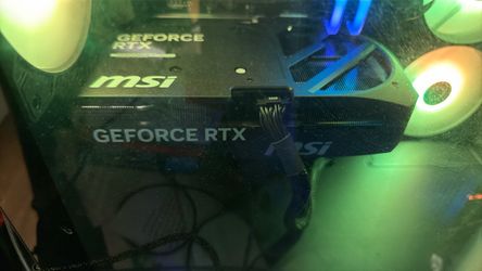 RTX 5070 MSI 12GB
