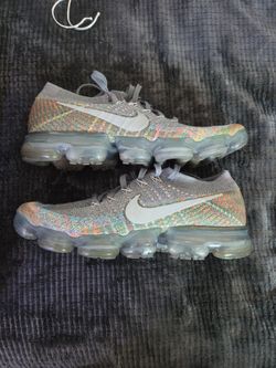 NIKE VAPOR MAX FLYKNIT RUNNING SHOES