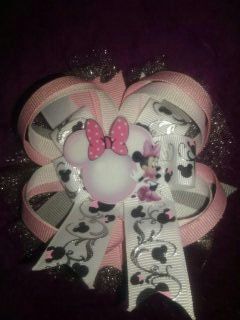 Handmade Minni mouse hair bow