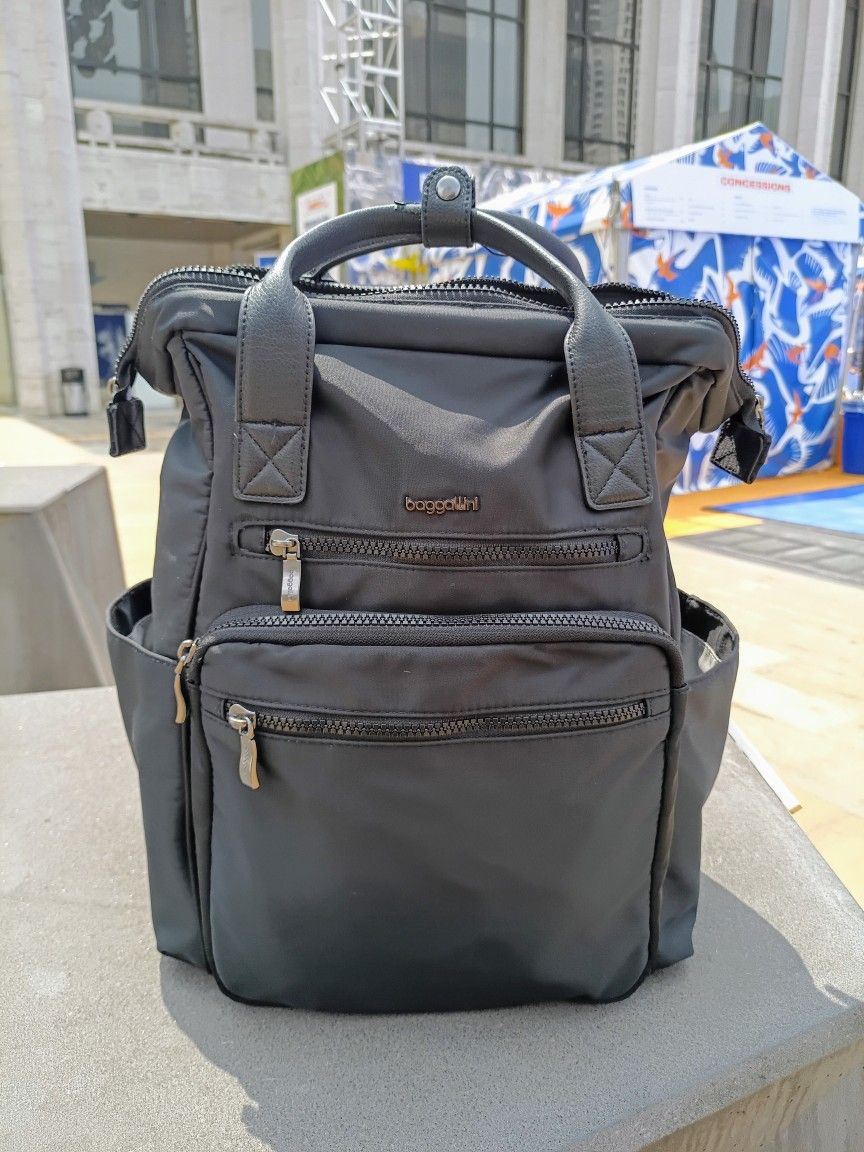 Excellent Condition Baggallini Backpack