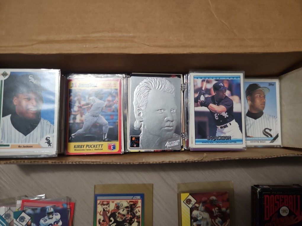 Mix Of Cards -Baseball,Football,Basketball Cards