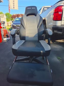 Gaming Chair w/ back massager, footrest,  and head pillow