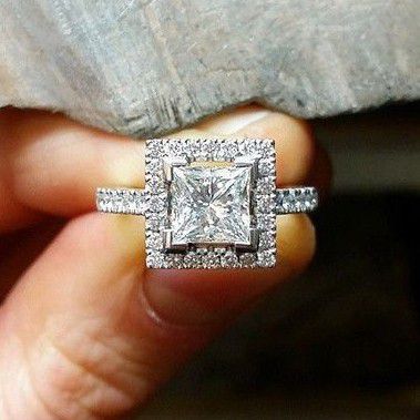"Pure Anillos Princess Cut Zircon Silver Plated Fashion Wedding Ring, L271
 
  