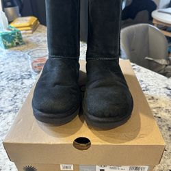 Women's UGG boots